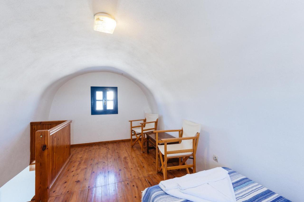 פריבולוס Thalassitis Coastal Apartments מראה חיצוני תמונה