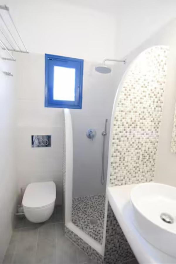 פריבולוס Thalassitis Coastal Apartments מראה חיצוני תמונה