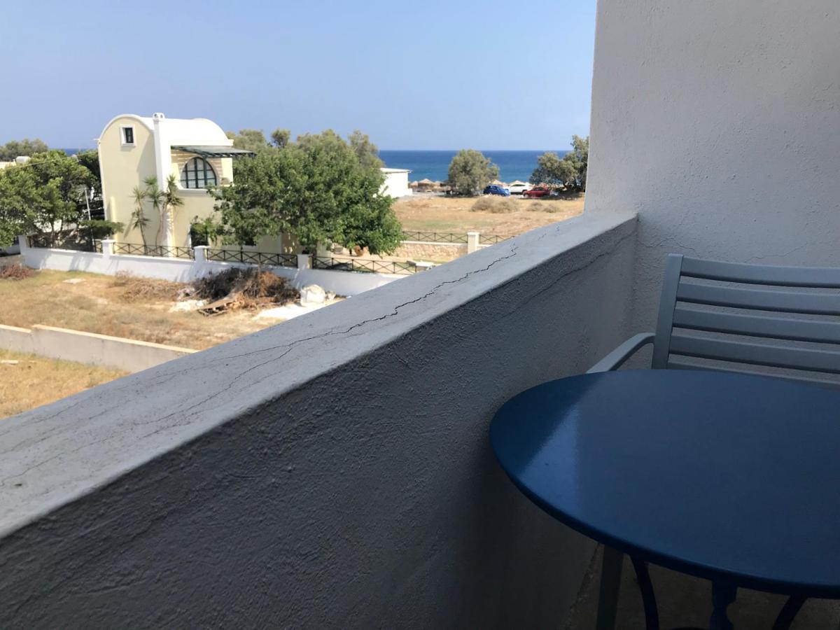 פריבולוס Thalassitis Coastal Apartments מראה חיצוני תמונה