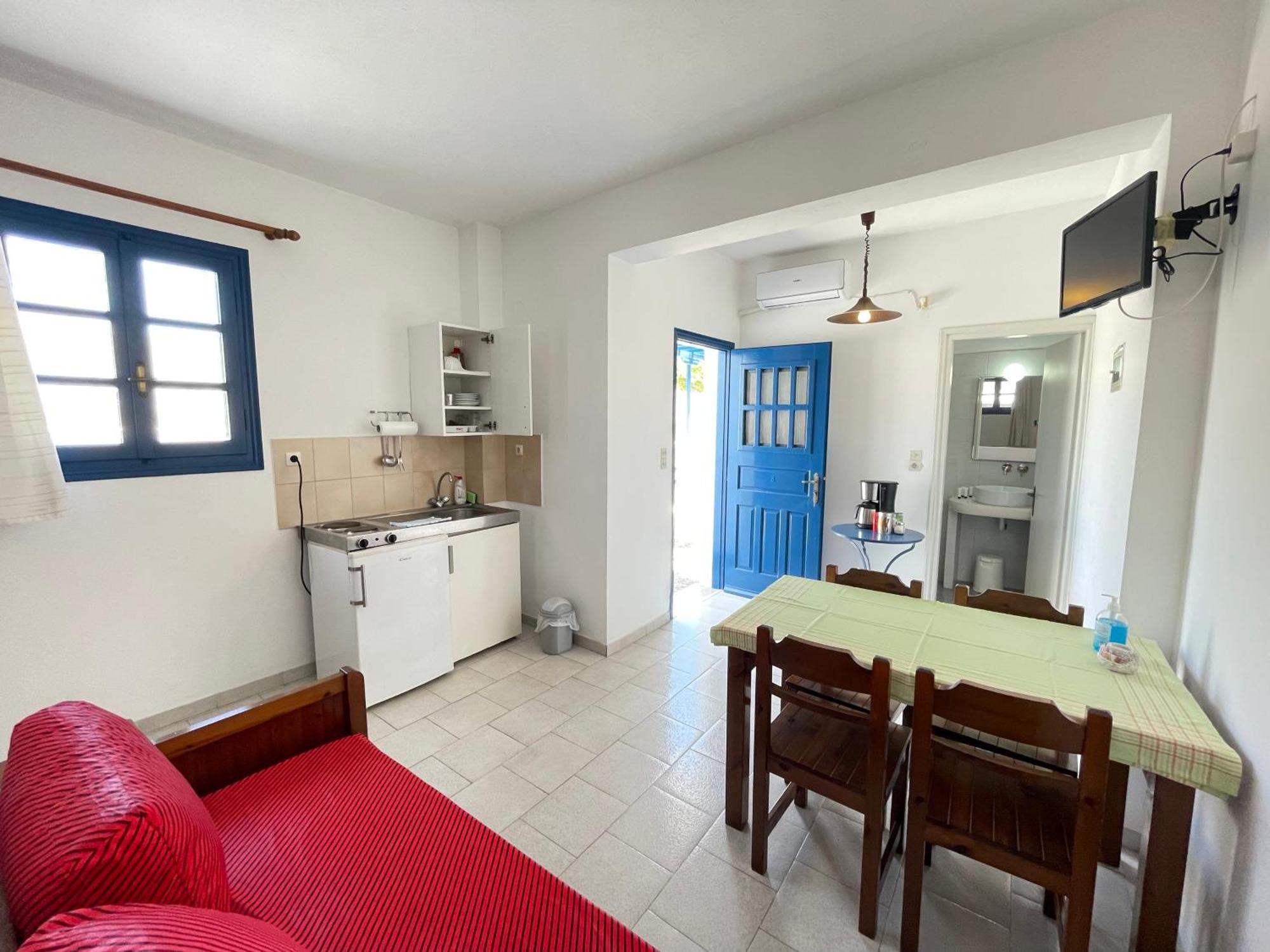 פריבולוס Thalassitis Coastal Apartments מראה חיצוני תמונה