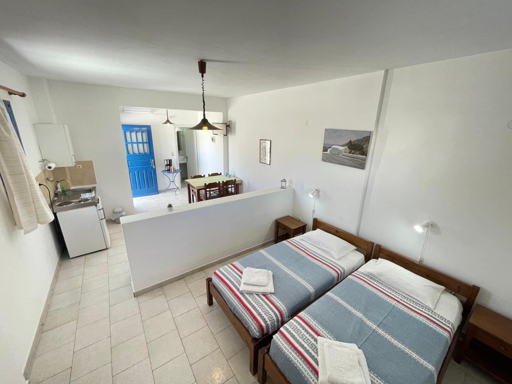 פריבולוס Thalassitis Coastal Apartments מראה חיצוני תמונה