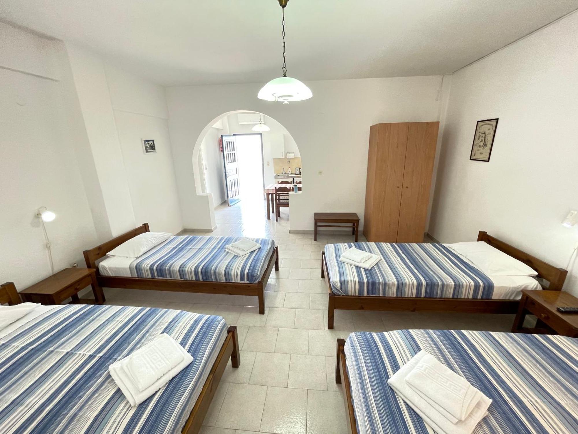 פריבולוס Thalassitis Coastal Apartments מראה חיצוני תמונה