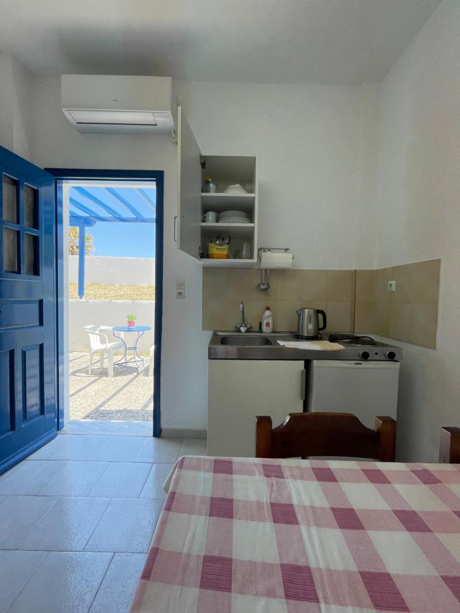פריבולוס Thalassitis Coastal Apartments מראה חיצוני תמונה